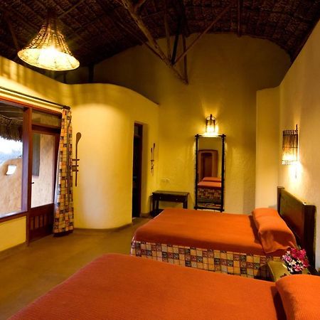 Samburu Sopa Lodge Archers Post Экстерьер фото