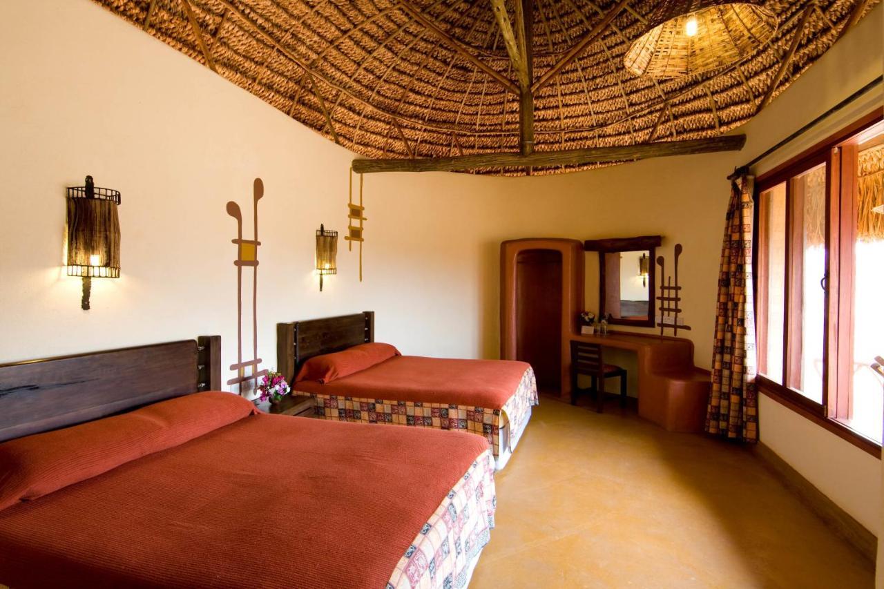 Samburu Sopa Lodge Archers Post Экстерьер фото